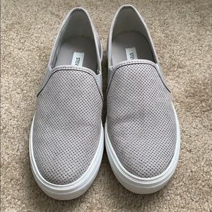 Steve Madden slip on shoes